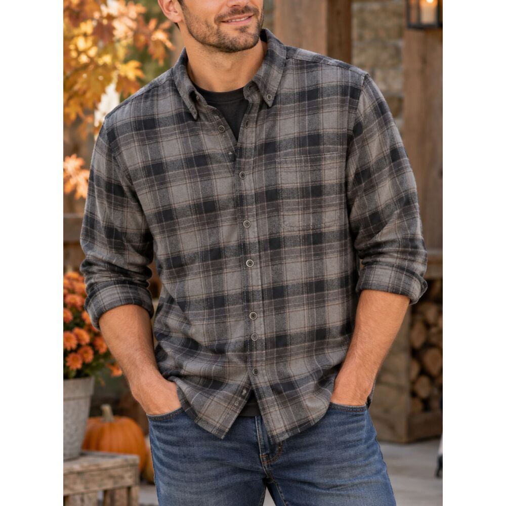 Weatherproof Vintage Men’s M Gray Black Plaid Cotton Flannel Button Down Shirt